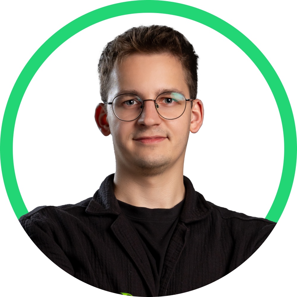 Tomek Gniecki - SEM & Analytics Specialist